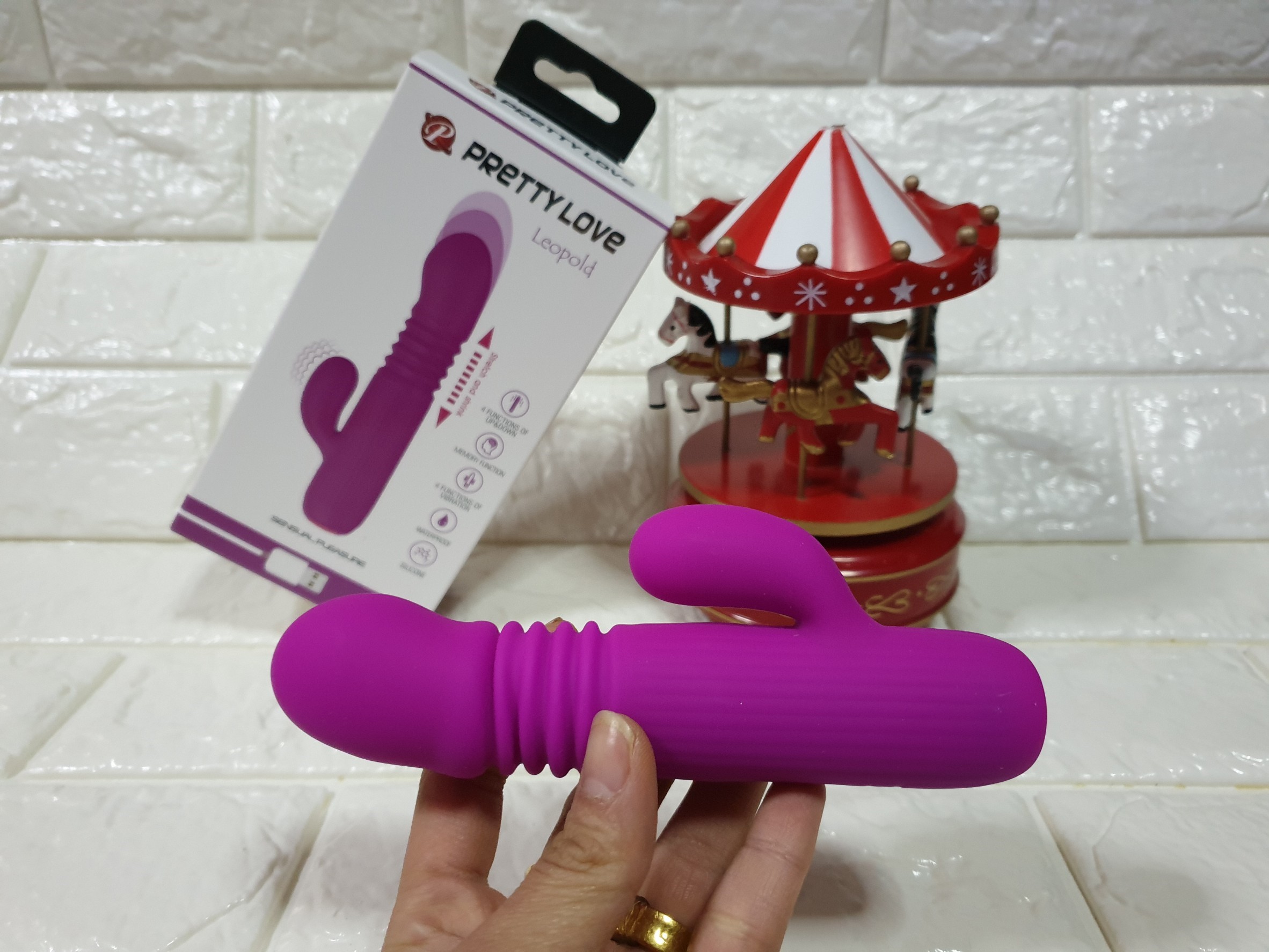 <strong>แท่งสั่นพร้อมยืดหด Pretty Love Leopold</strong> <br><font color=#FF0000>รหัสสินค้า: AA148</font><br>